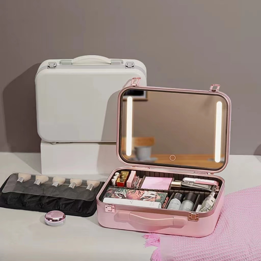 Makeup case with light and mirror