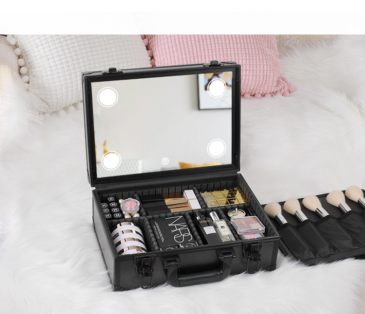 LED makeup bag